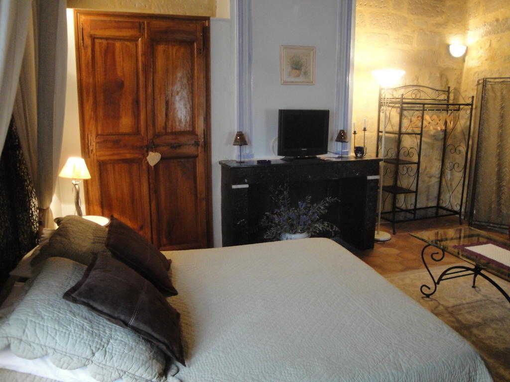 Bastide De La Treille Villa Montaren-et-Saint-Mediers Phòng bức ảnh