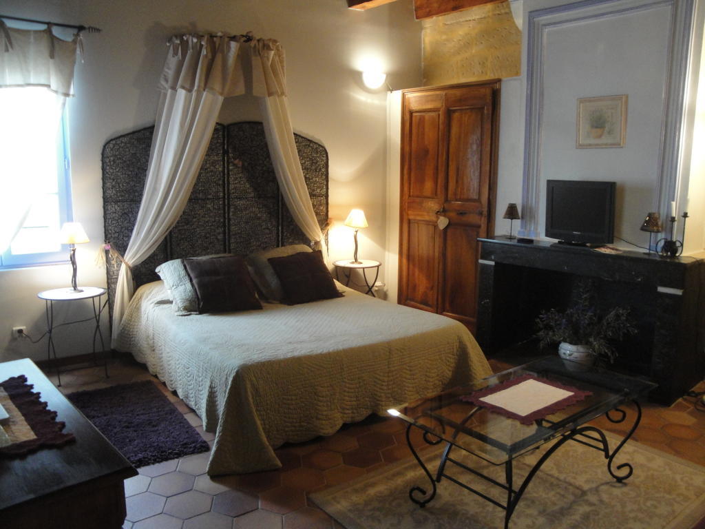Bastide De La Treille Villa Montaren-et-Saint-Mediers Phòng bức ảnh
