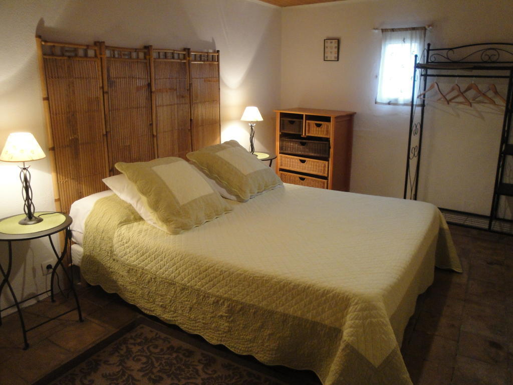 Bastide De La Treille Villa Montaren-et-Saint-Mediers Phòng bức ảnh