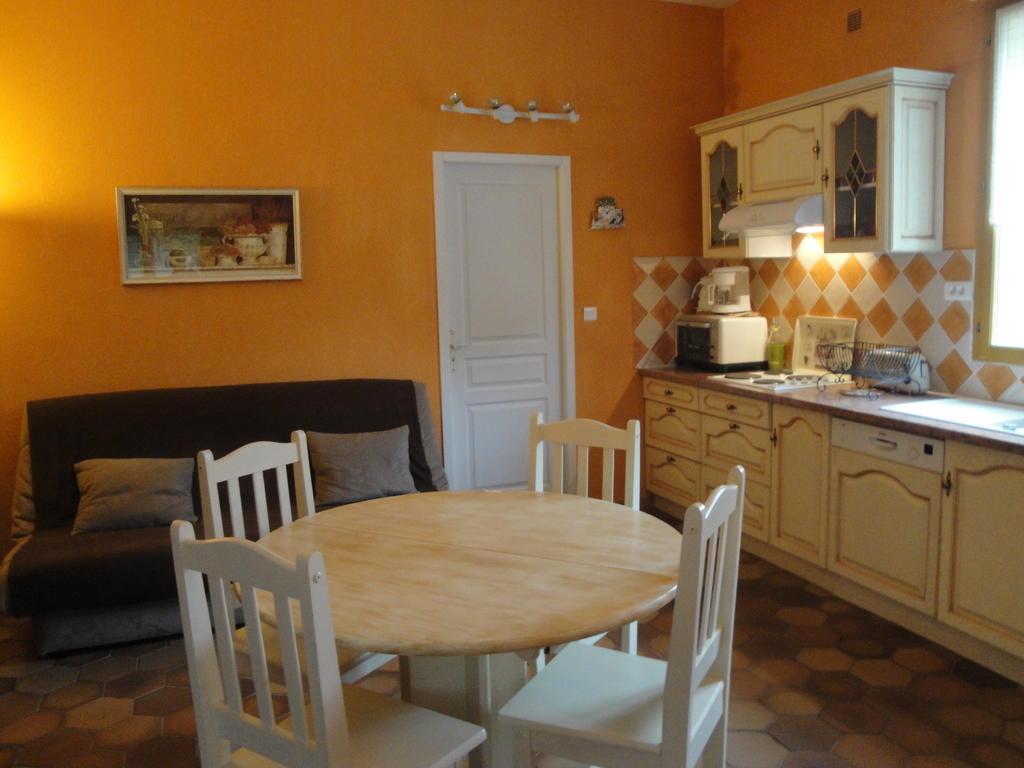 Bastide De La Treille Villa Montaren-et-Saint-Mediers Phòng bức ảnh